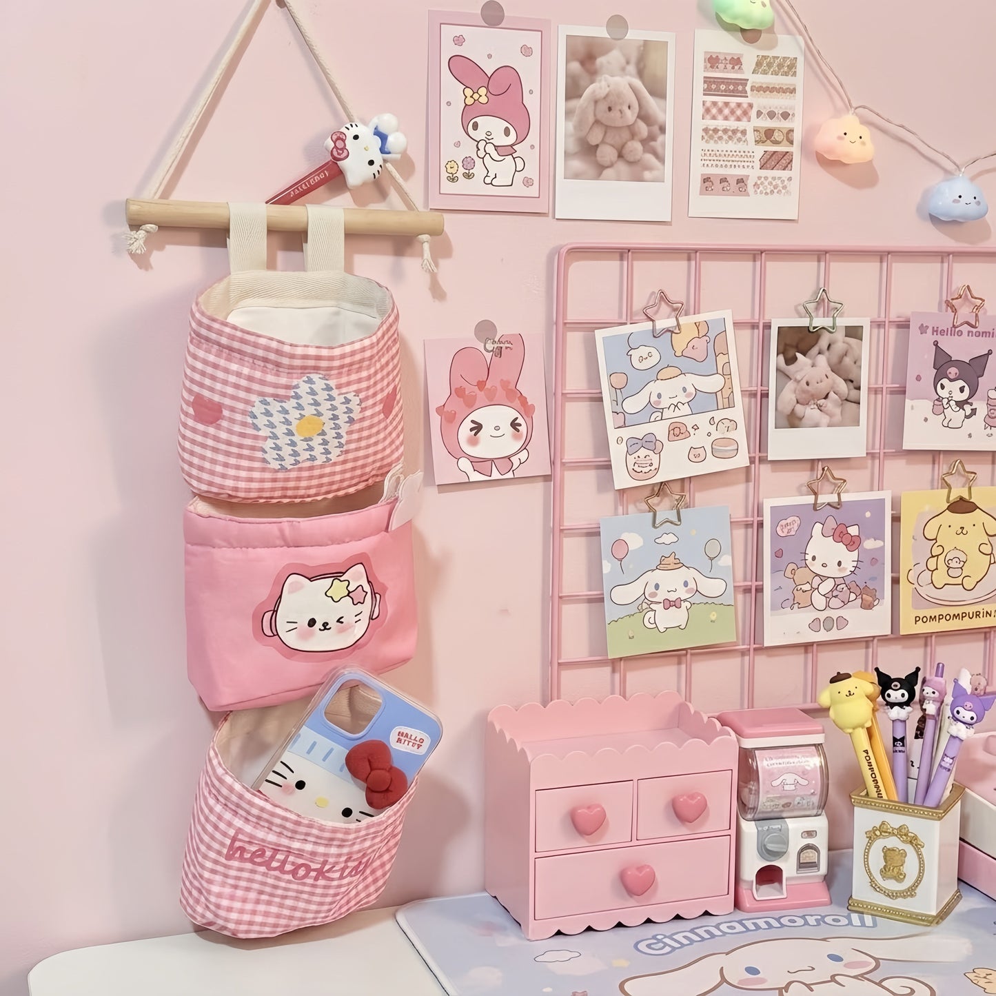 DIY Detachable Hanging Organizer Pockets